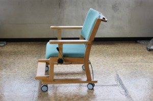 キタニジャパンのリビング用キャスター付き椅子